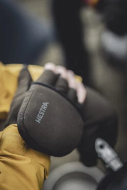 Hestra Windstopper Pull Over Mitt -Hestra 620 732cc53ae3 d5a7991 original