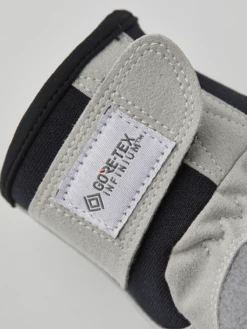 Hestra Women's XC Ergo Grip 5-finger -Hestra 649 6fbbd0f579 37130 020 4 original